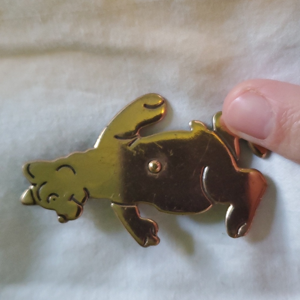 Vintage Bear Pin - Picture 4 of 5